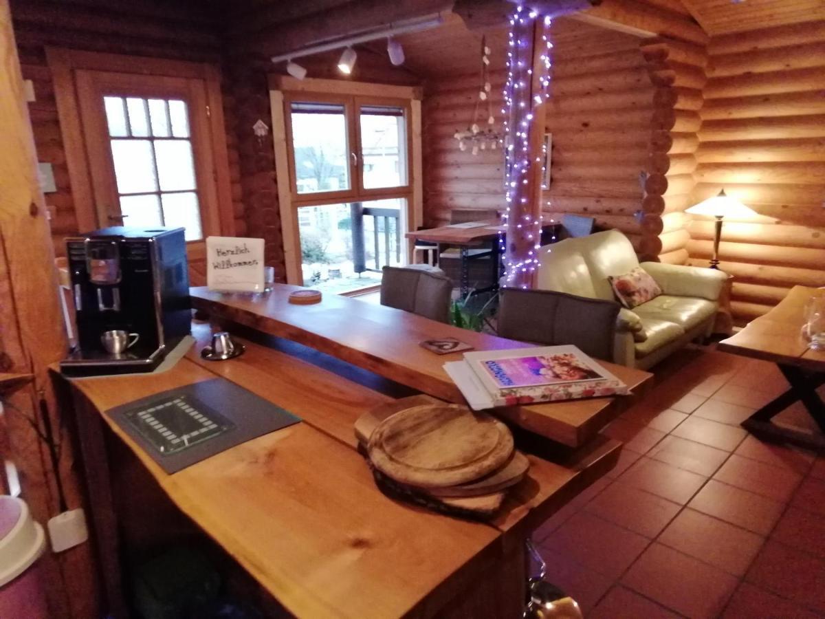Ferienwohnung Blockhaus Juka Vinningen 外观 照片