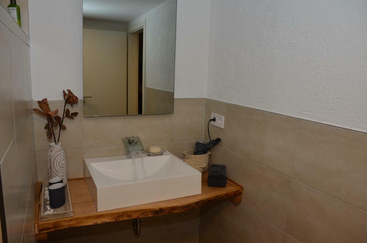Ferienwohnung Blockhaus Juka Vinningen 外观 照片